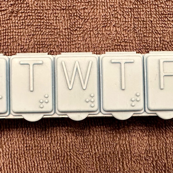 Daily Medication Holder - Picture 2 of 5